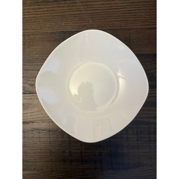 Tabletops Gallery “Quinto Square” 8.5" Bowls Set of 3 - Picture 4 of 7